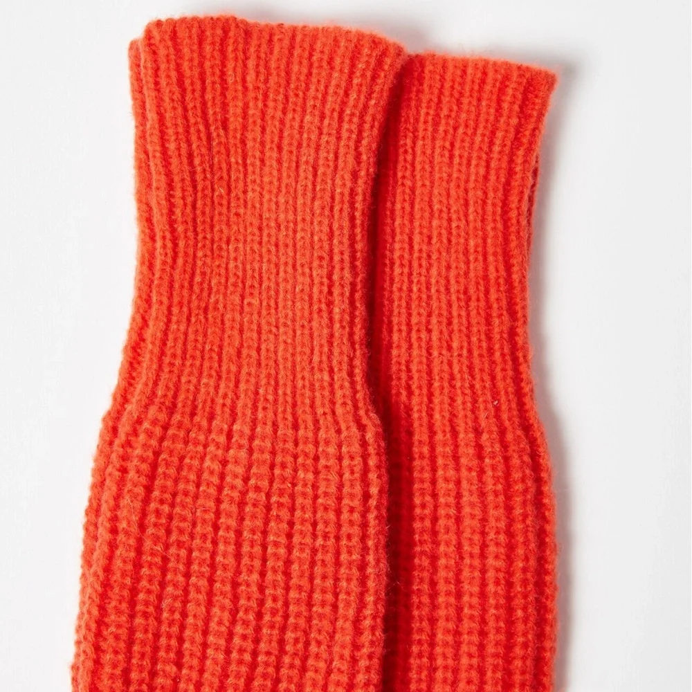 Red-Orange Fingerless Gloves